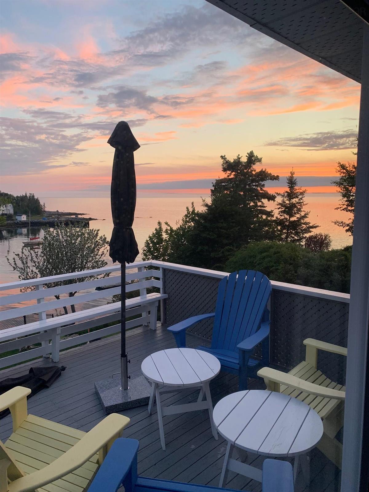 50 Bayview Drive, Hackett's Cove, (MLS® 202216192) RE/MAX nova