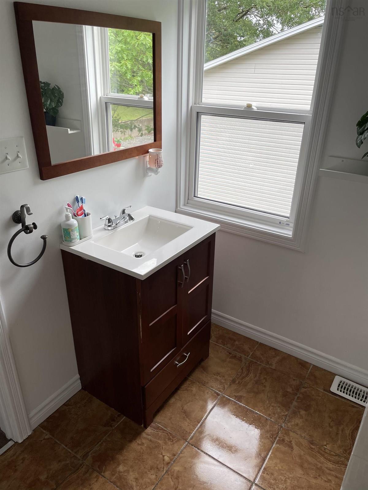 79 Fraser Avenue, Sydney Mines, (MLS® 202217850) RE/MAX nova