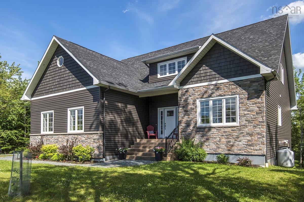 344 Royal Oaks Way, Belnan, (MLS® 202218836) RE/MAX nova