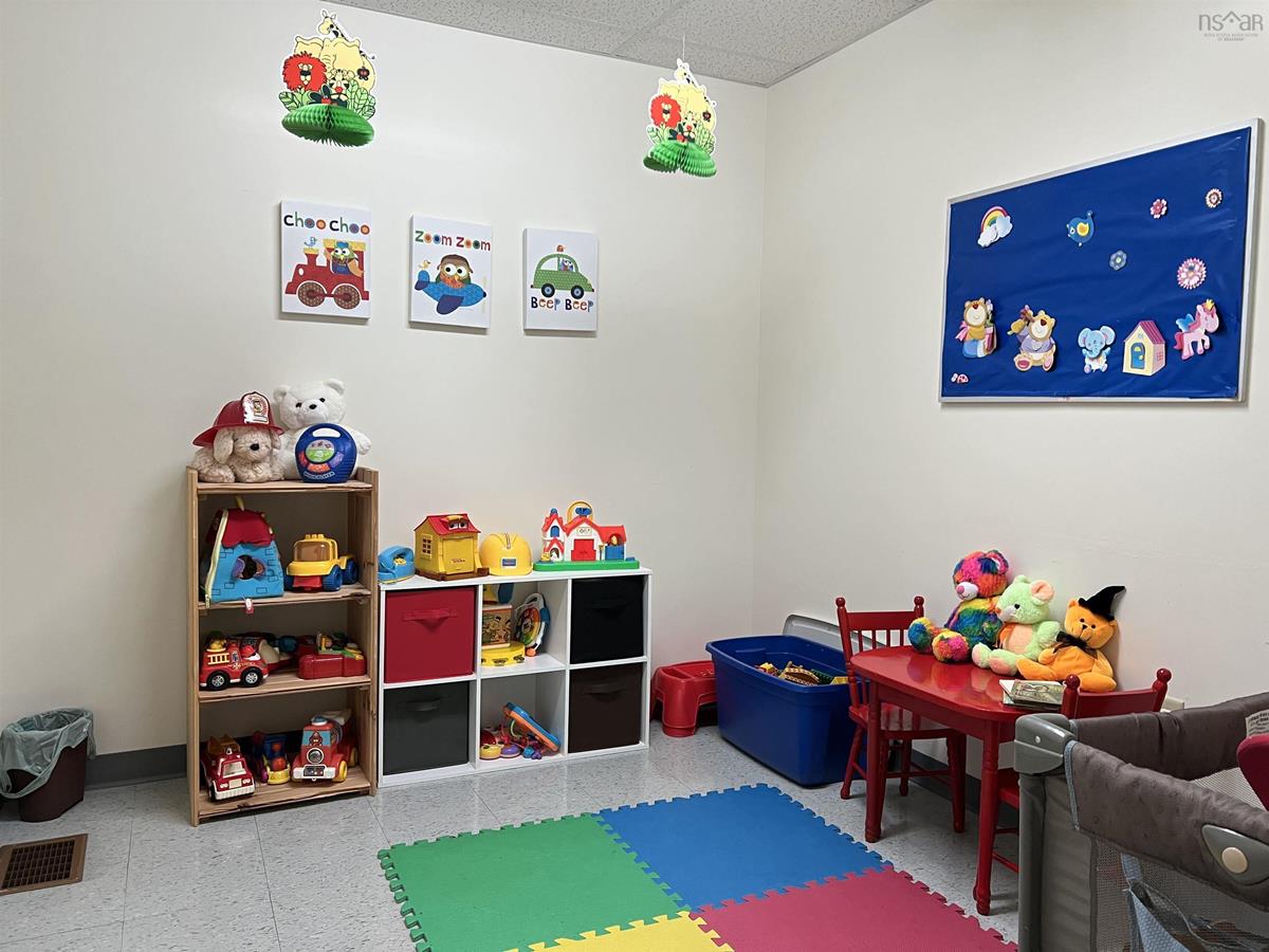 30 Clyde Avenue, Sydney Mines, (MLS® 202218882) RE/MAX nova