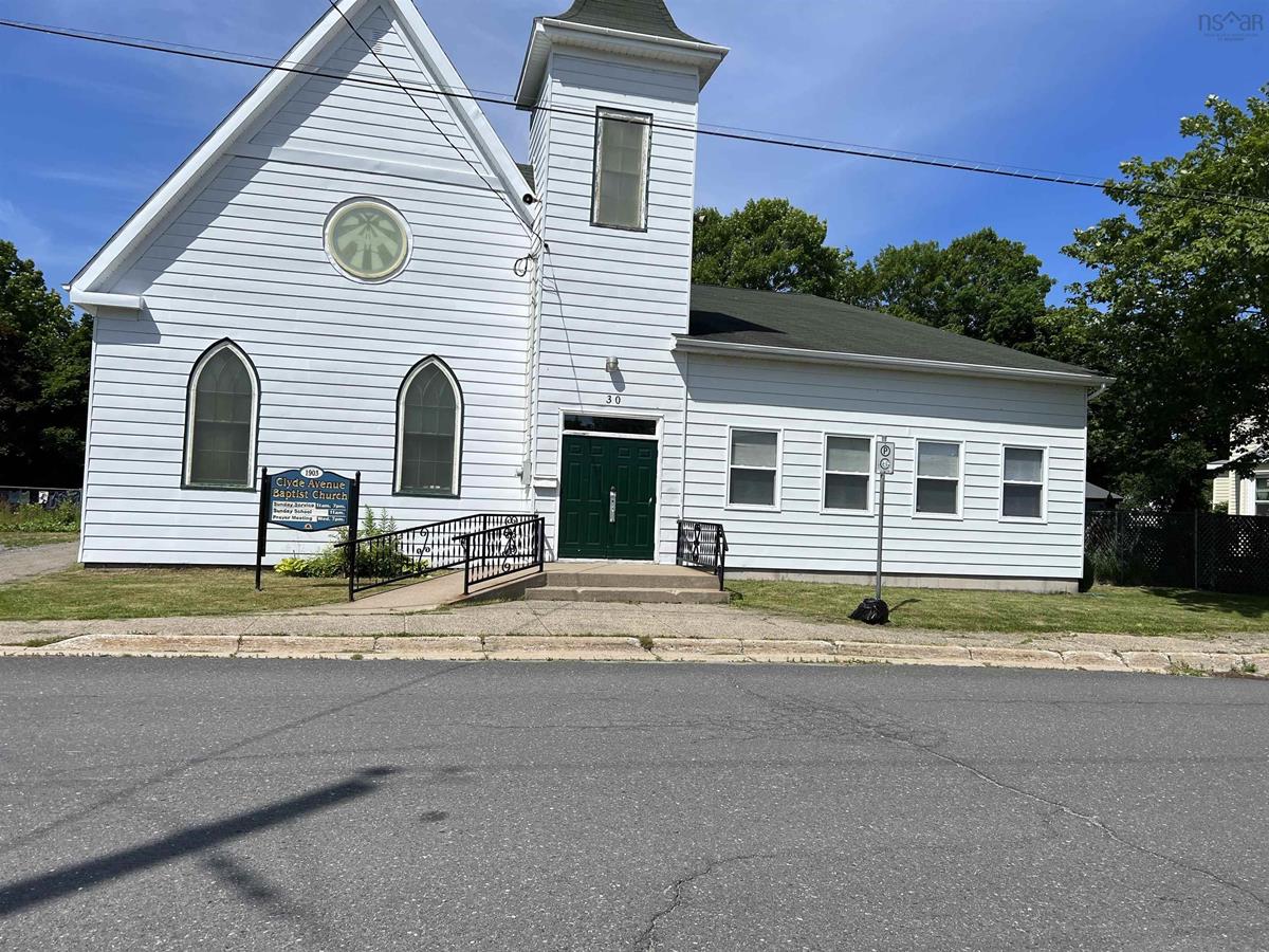 30 Clyde Avenue, Sydney Mines, (MLS® 202218882) RE/MAX nova