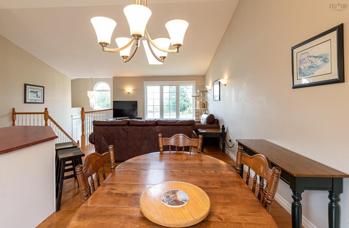 102 Elmsdale Road, Elmsdale, (MLS® 202219049) RE/MAX nova