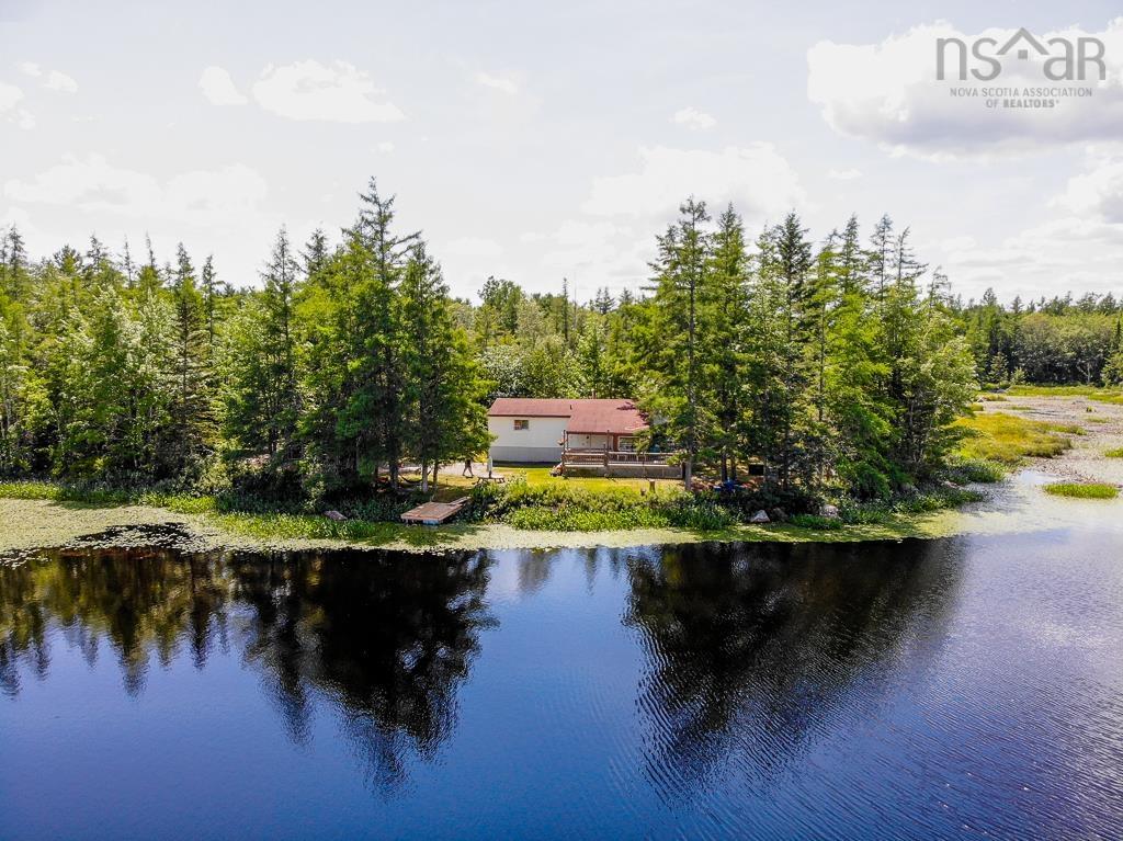 51 Simms Lake Road, Simms Settlement, (MLS® 202219297) RE/MAX nova