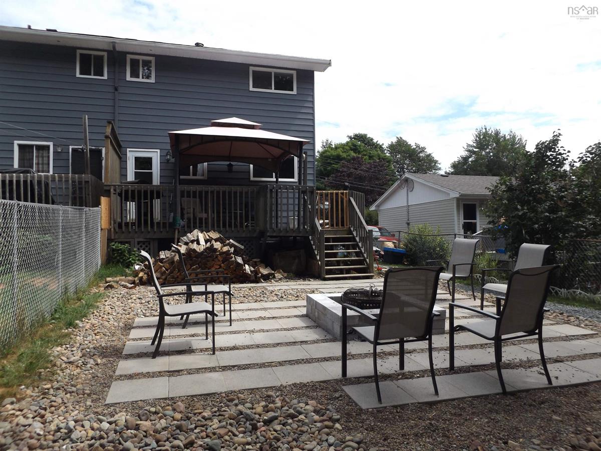 1426 Riverside Drive, Lower Sackville, (MLS® 202219624) RE/MAX nova