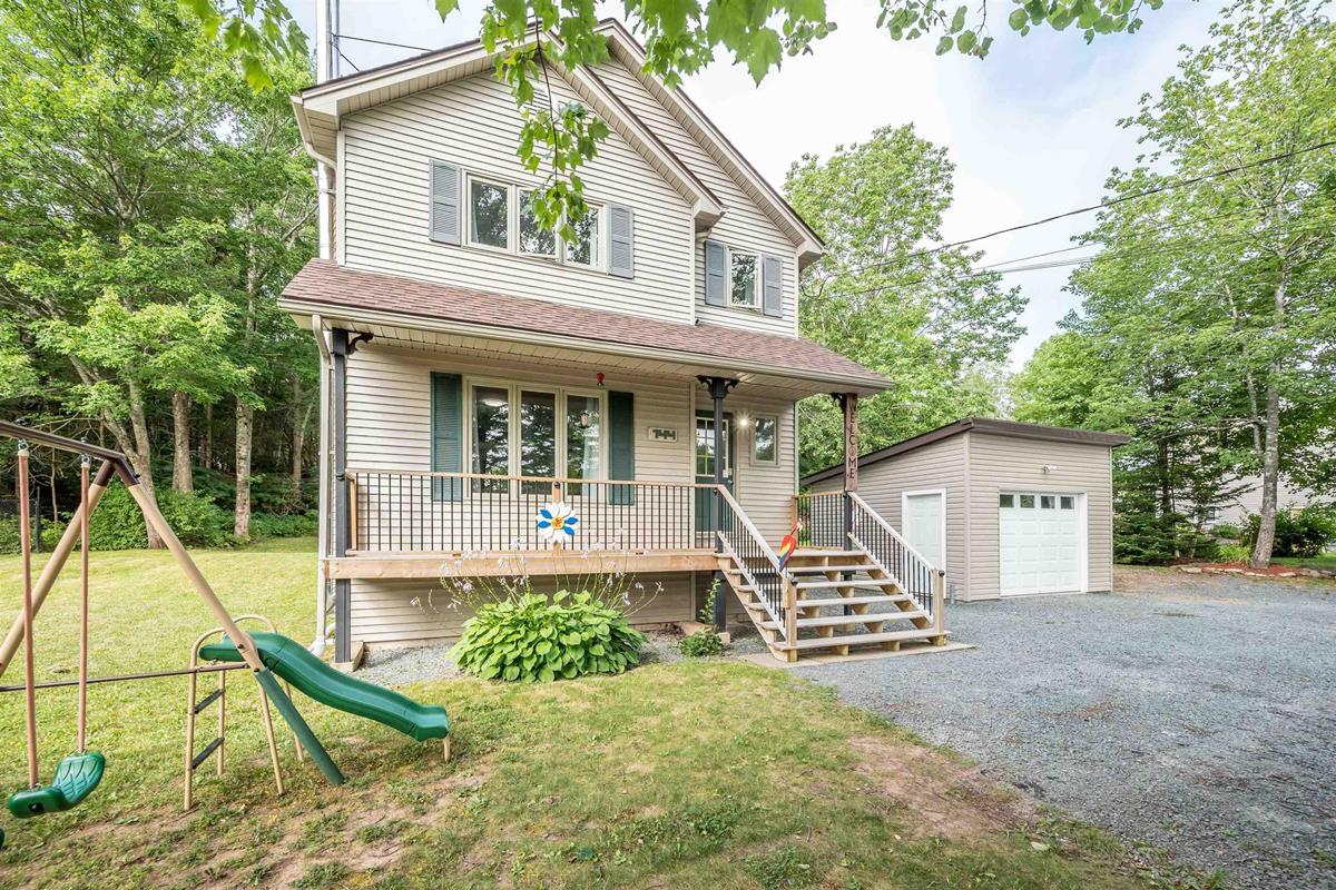 144 Trinity Lane, Beaver Bank, (MLS® 202219896) RE/MAX nova