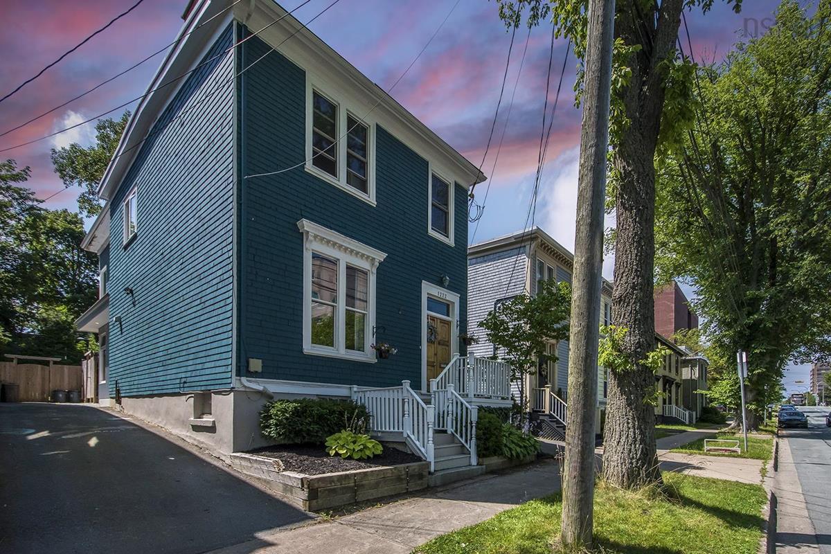 1222 Robie Street, Halifax Peninsula, (MLS® 202221218) RE/MAX nova