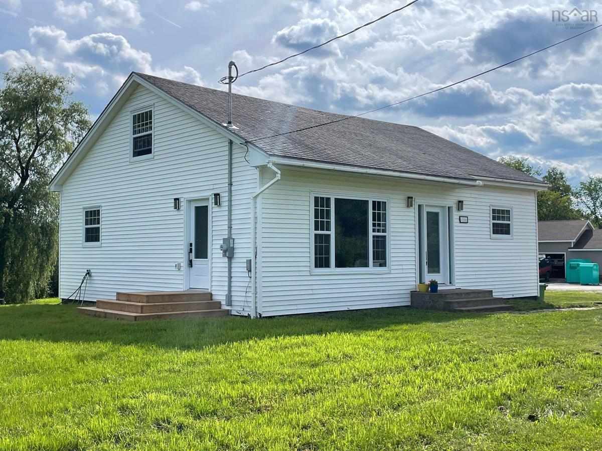 4866 Highway 1, Three Mile Plains, (MLS® 202221282) RE/MAX nova