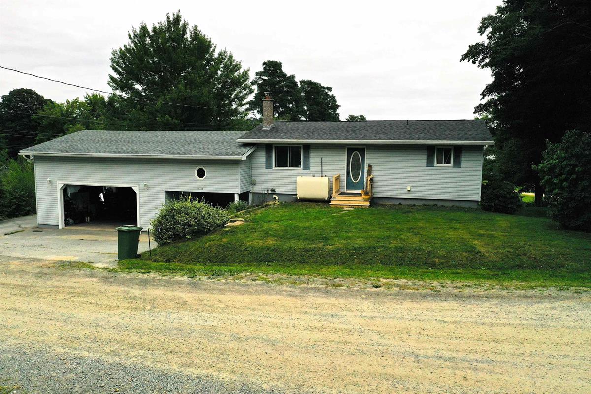 7 Freeman Crescent, Conquerall Bank, (MLS® 202221785) RE/MAX nova