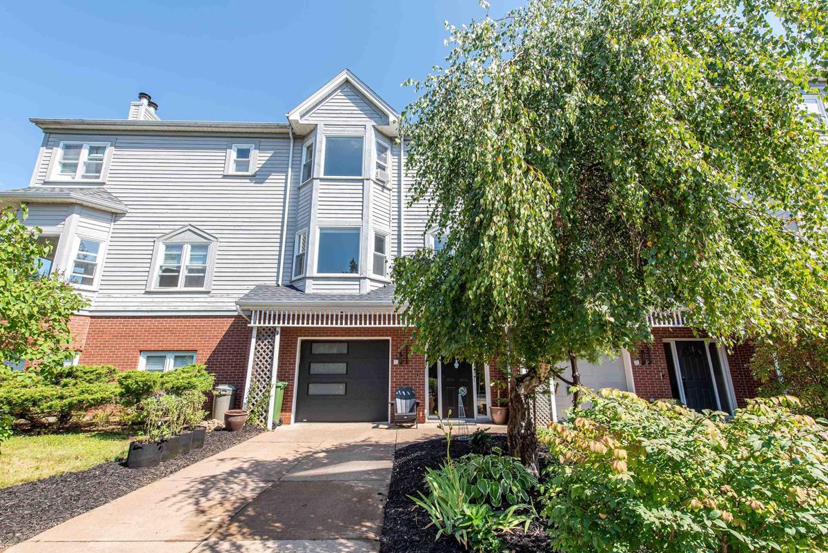 225 Spinnaker Drive, Halifax, (MLS® 202221882) RE/MAX nova