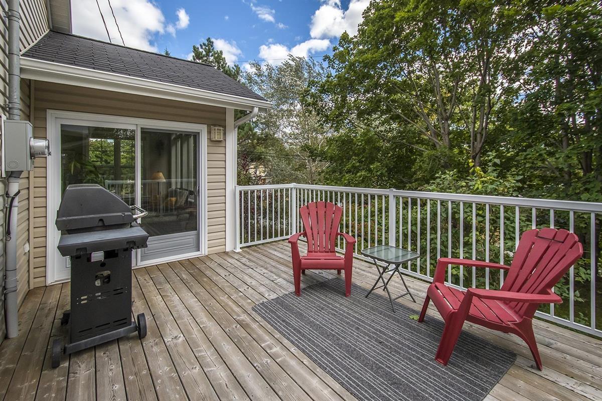 8 Hubley Mill Lake Road, Upper Tantallon, (MLS® 202223107) RE/MAX nova