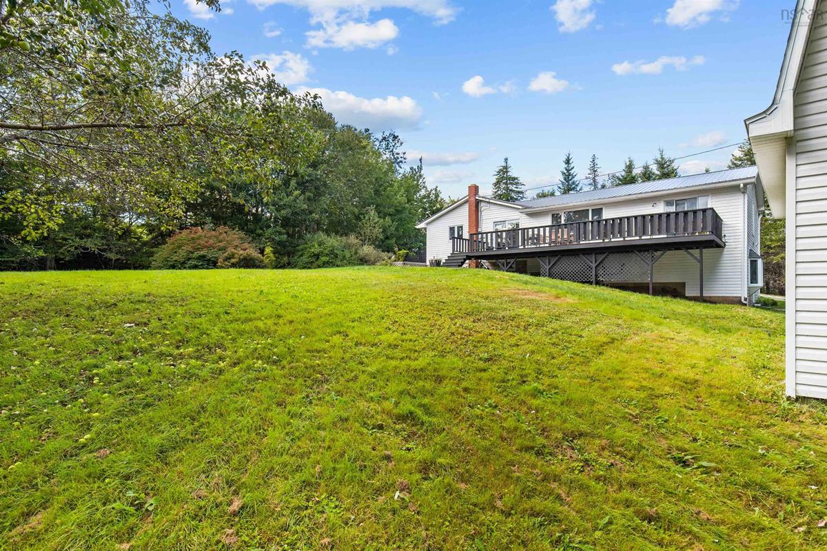 342 Myra Road, Porters Lake, (MLS® 202223583) RE/MAX nova