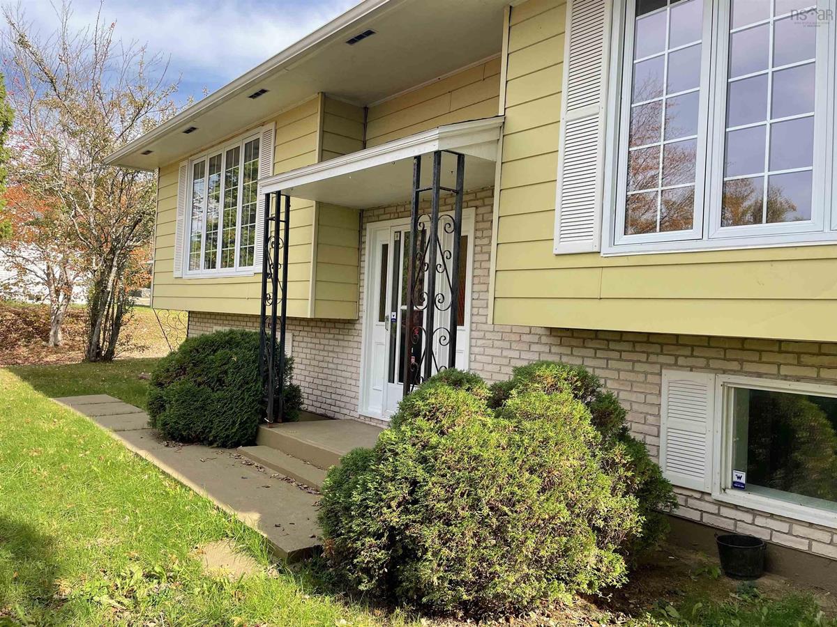 12244 Kempt Head Road, Boularderie East, (MLS® 202224382) RE/MAX nova