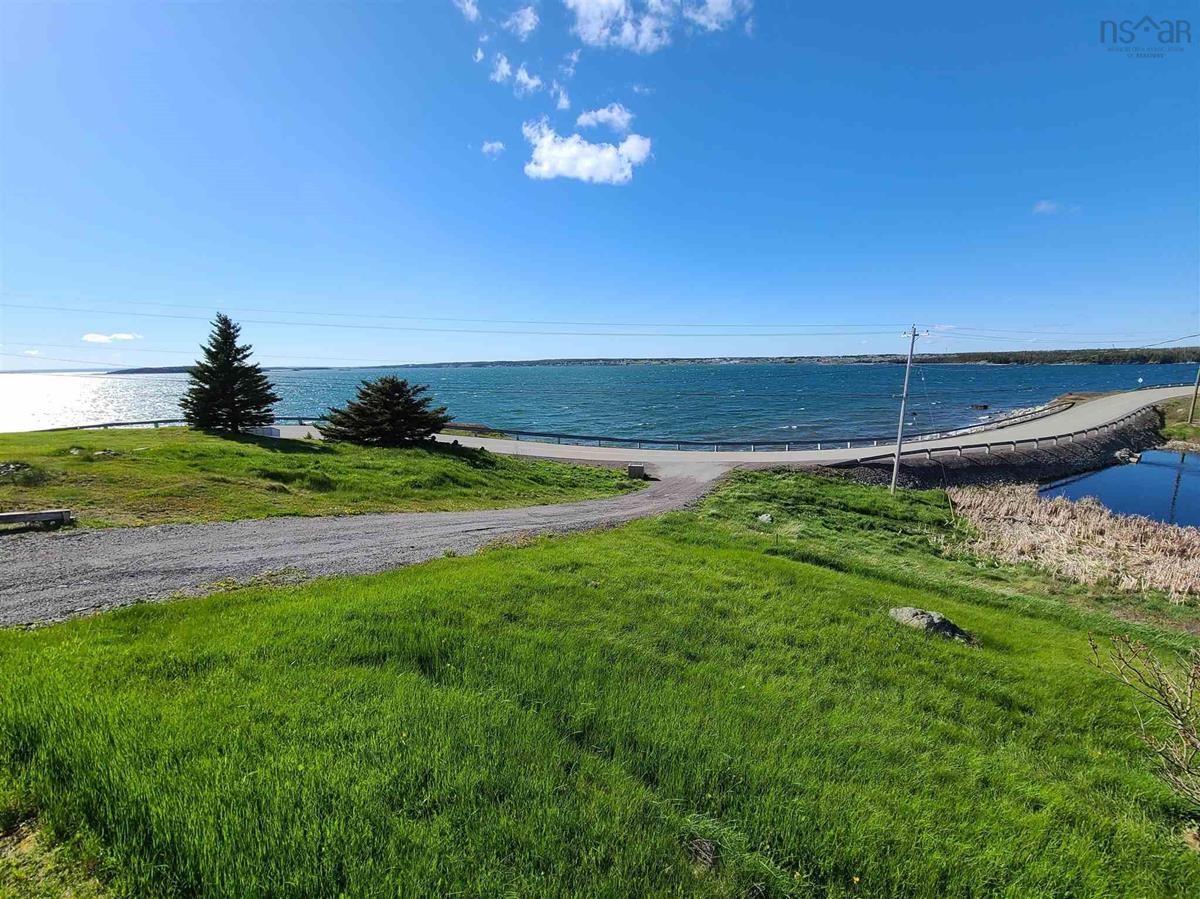 361 Cape Auget Road, Arichat, (MLS® 202225372) RE/MAX nova