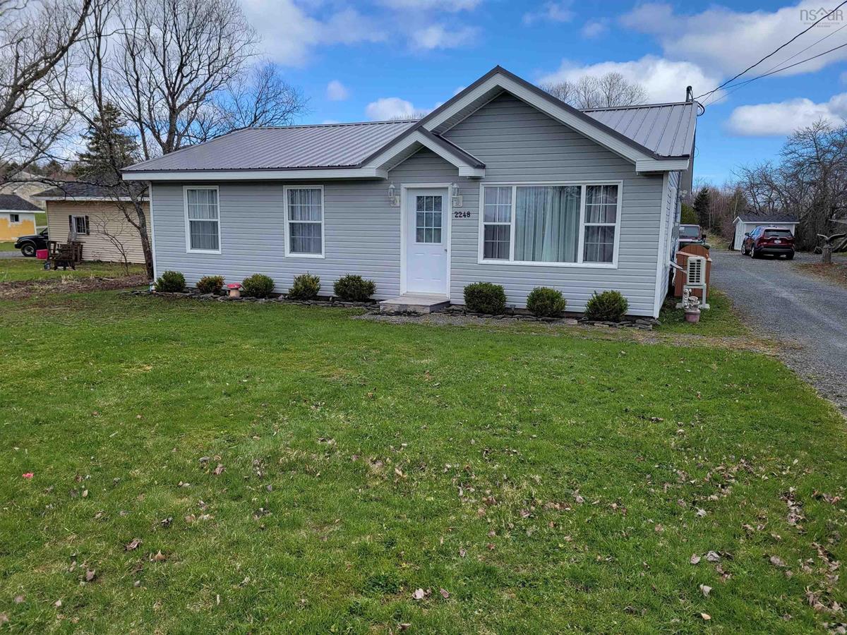 2248 Cowan Street, Westville, (MLS® 202225659) RE/MAX nova