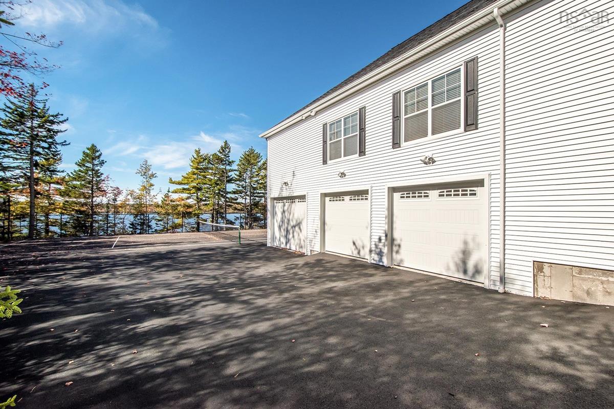 272 Mccabe Lake Drive, Middle Sackville, (MLS® 202225959) RE/MAX nova