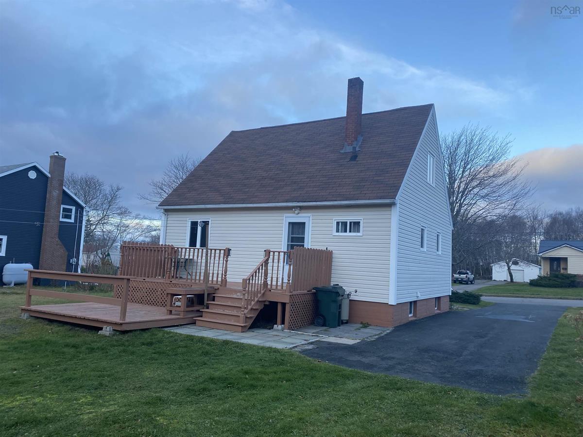 104 Fatima Drive, Sydney River, (MLS® 202226743) RE/MAX nova