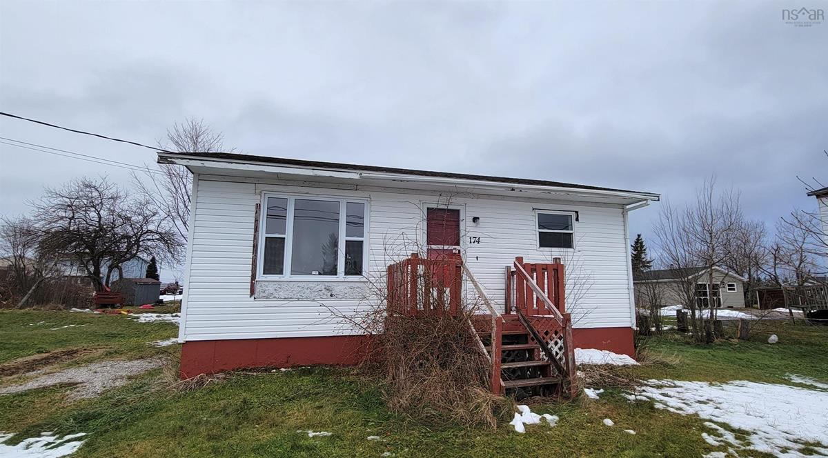 174 Yoke Street, Sydney Mines, (MLS® 202227525) RE/MAX nova