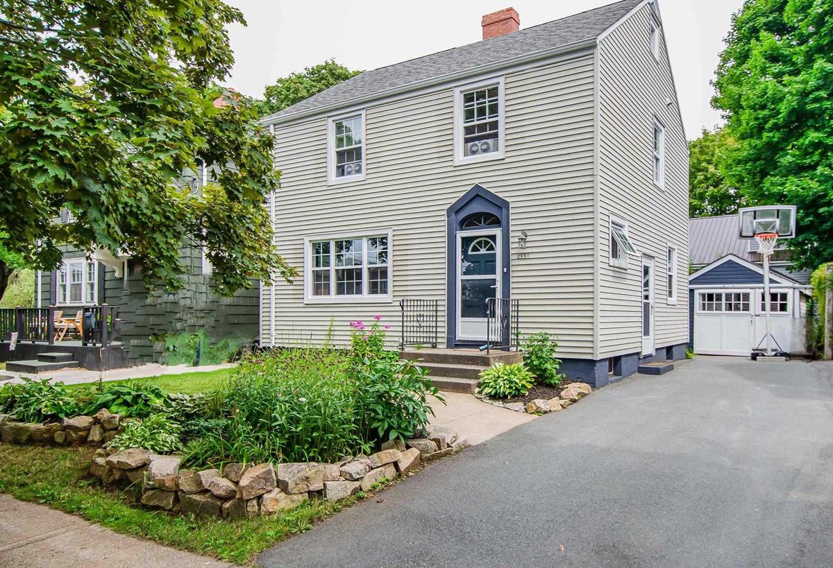 2551 Westmount Street, Halifax, (MLS® 202302259) RE/MAX nova