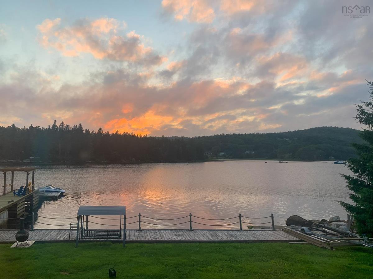 145 GLENWOOD Drive, Head Of St. Margarets Bay, (MLS® 202303800) RE/MAX nova