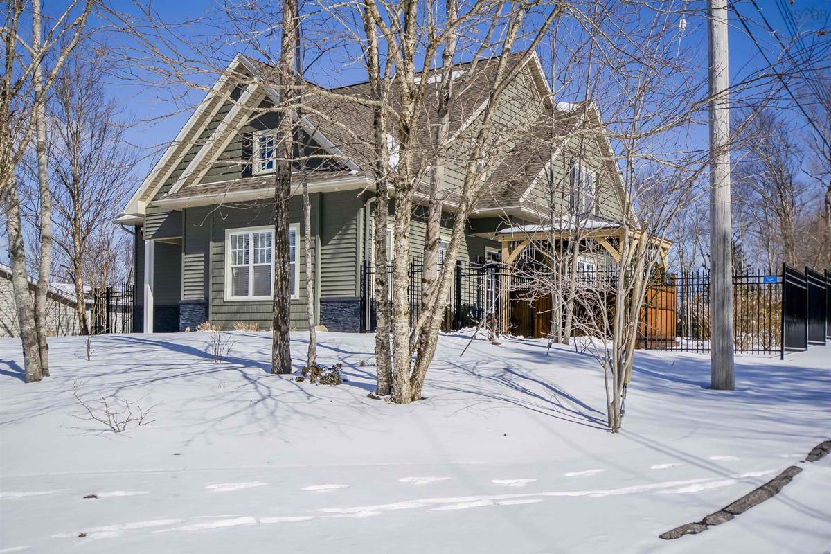 8 Patricia Place, Lake Echo, (MLS® 202304052) RE/MAX nova