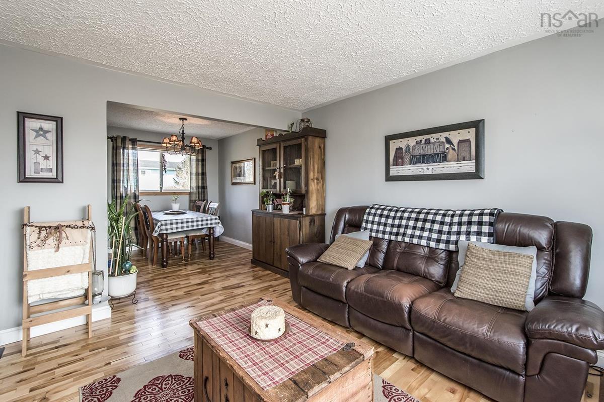 39 Kent Road, Lower Truro, (MLS® 202305656) RE/MAX nova