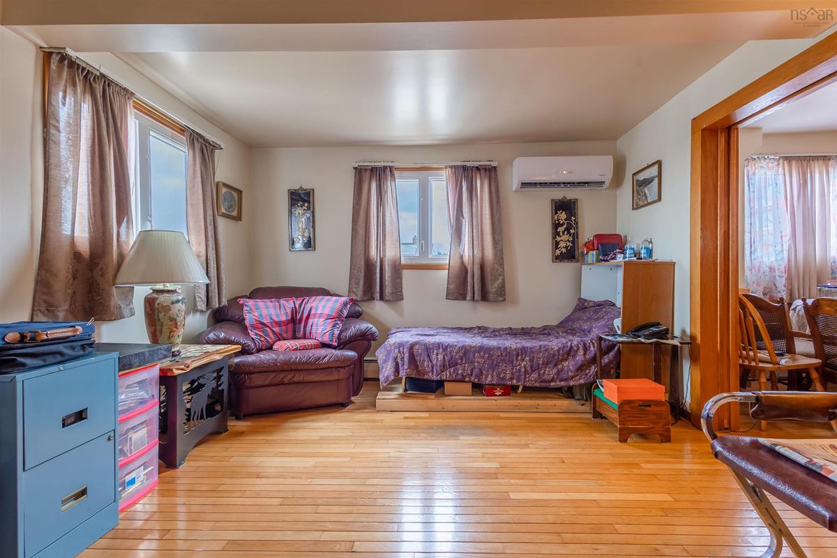 60 McLean Street, Whitney Pier, (MLS® 202306026) RE/MAX nova