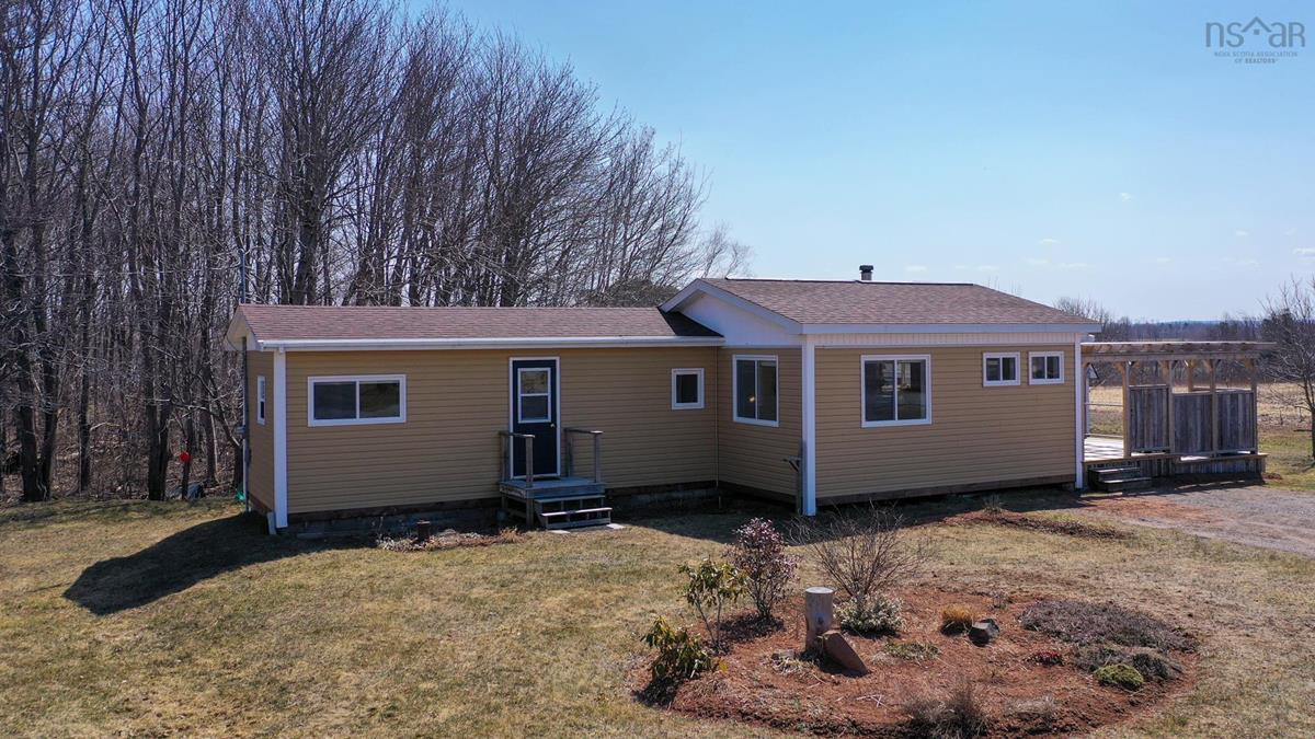 298 Black Hole Road, Sheffield Mills, (MLS® 202306335) RE/MAX nova