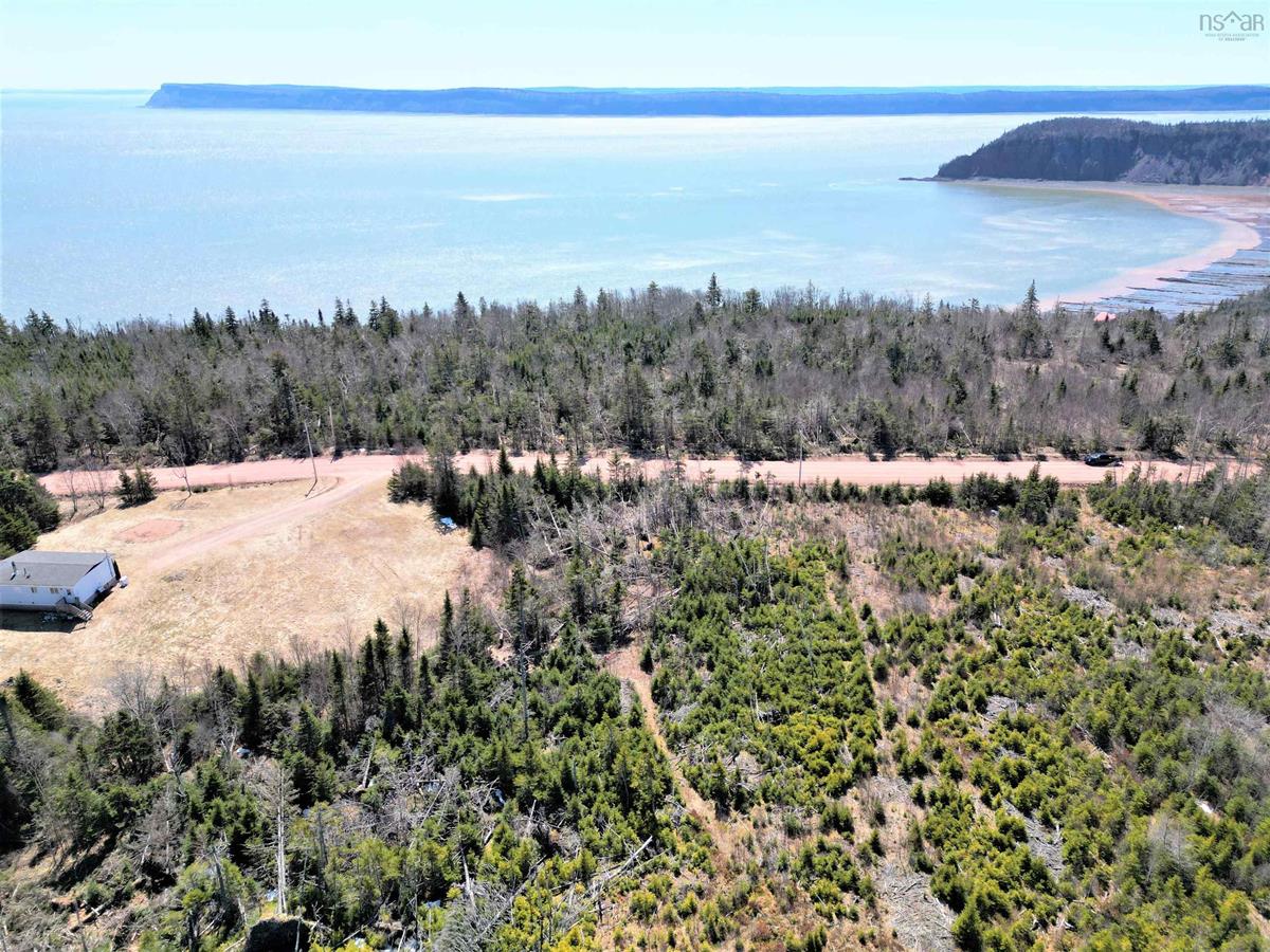 032 West Bay Road, West Bay, (MLS® 202306435) RE/MAX nova