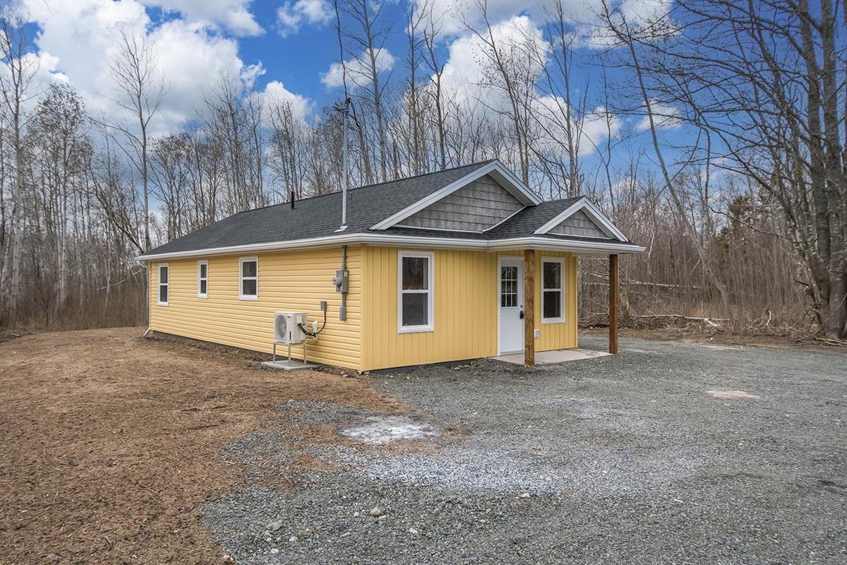 69 Ocean Beach Road, Bramber, (MLS® 202307050) RE/MAX nova