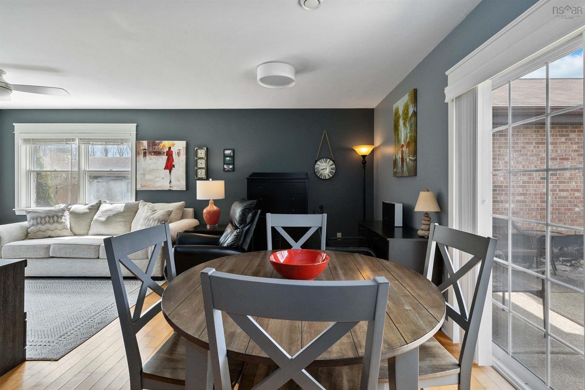 2 19 Hirtle Drive, Bridgewater, (MLS® 202307157) RE/MAX nova