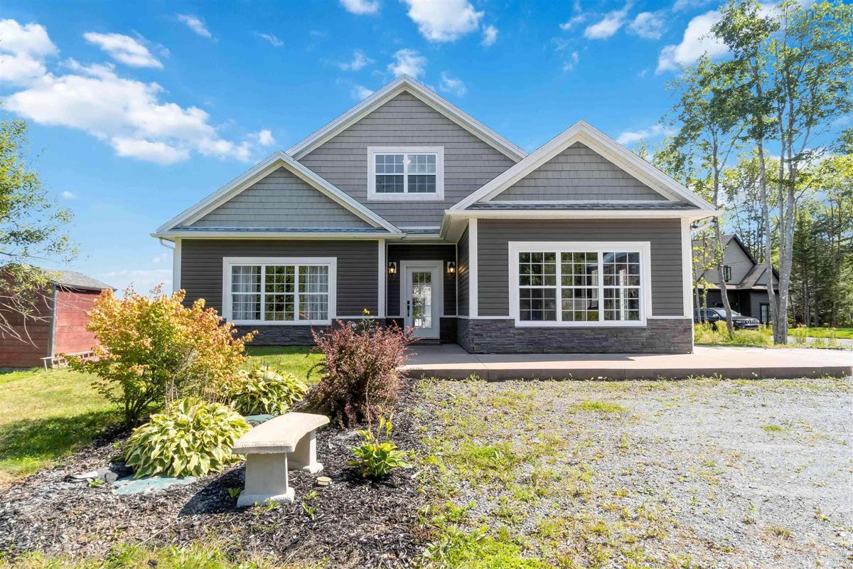 3 Pentz Lake Drive, Mount Uniacke, (MLS® 202307803) RE/MAX nova