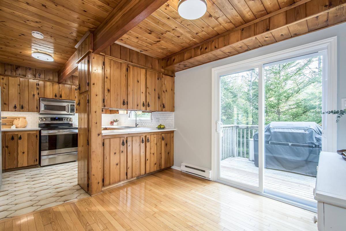 9 Foster Avenue, Fall River, (MLS® 202309301) RE/MAX nova