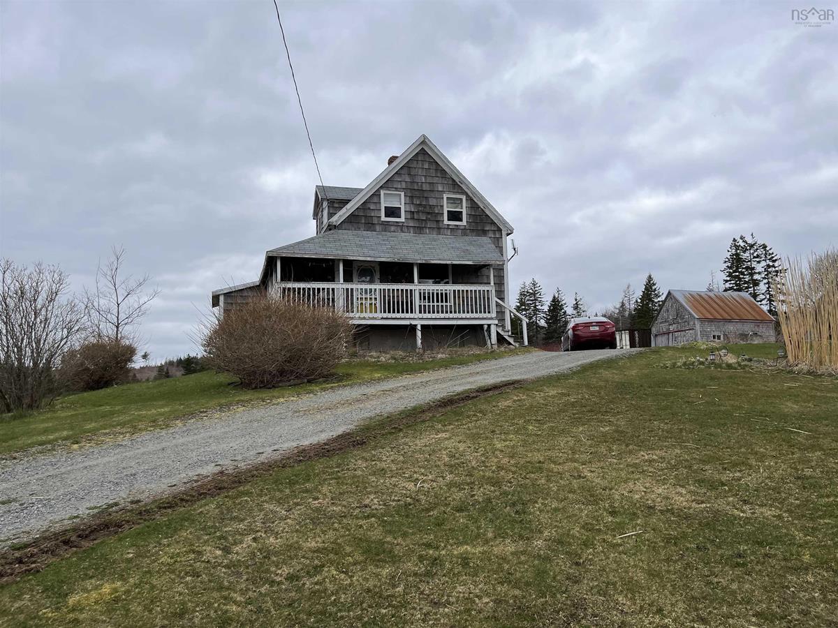 718 Southside River Denys Road, River Denys, (MLS® 202309302) RE/MAX nova