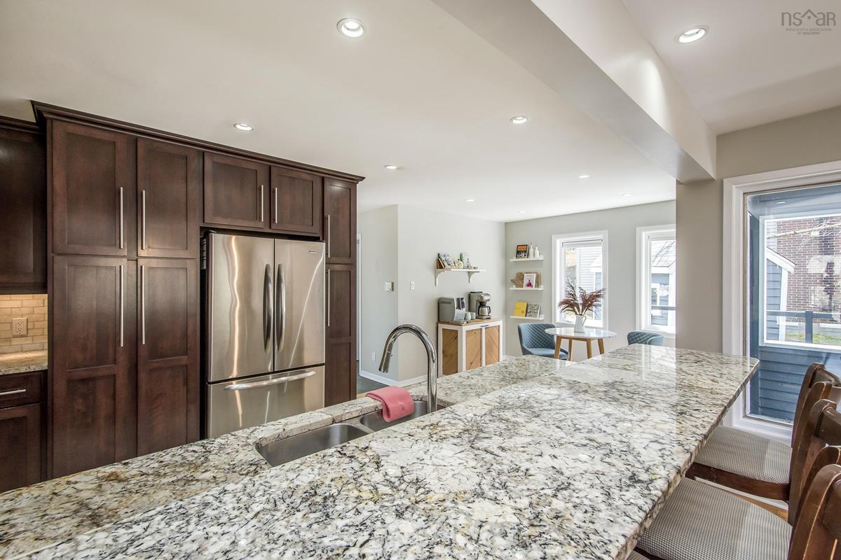 29 Rockhaven Drive, Halifax, (MLS® 202309358) RE/MAX nova