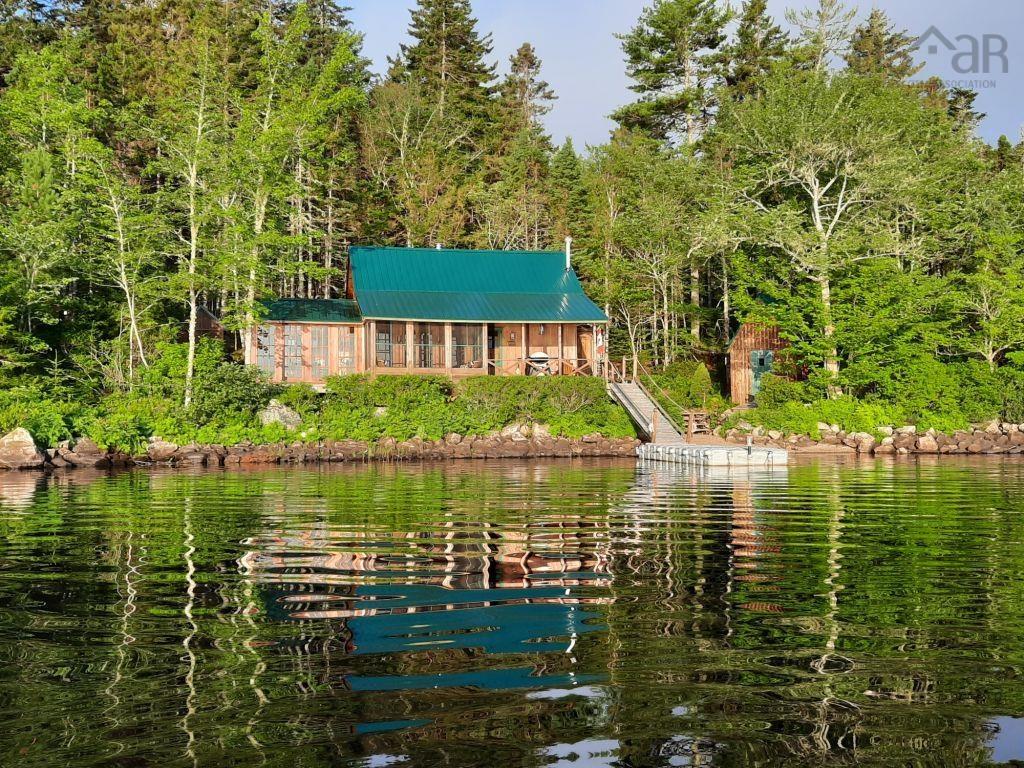 974 Lake Charlotte, Upper Lakeville, (MLS® 202309671) RE/MAX nova