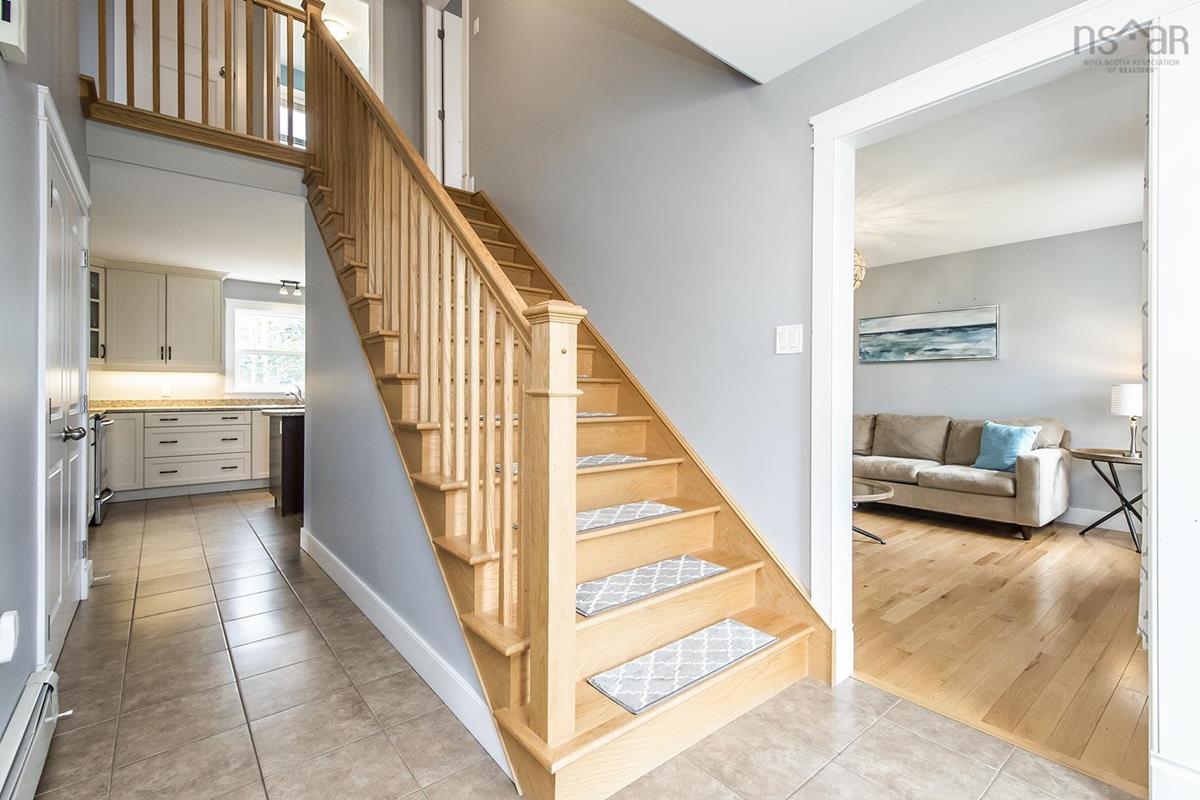 49 Rockfield Drive, Upper Tantallon, (MLS® 202309682) RE/MAX nova