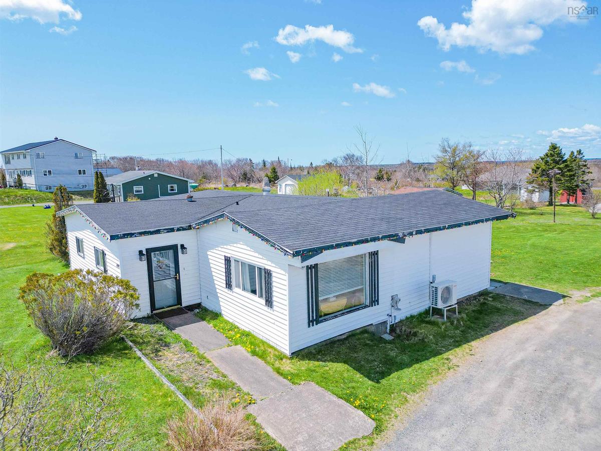 1449 Terence Bay Road, Terence Bay, (MLS® 202309709) RE/MAX nova