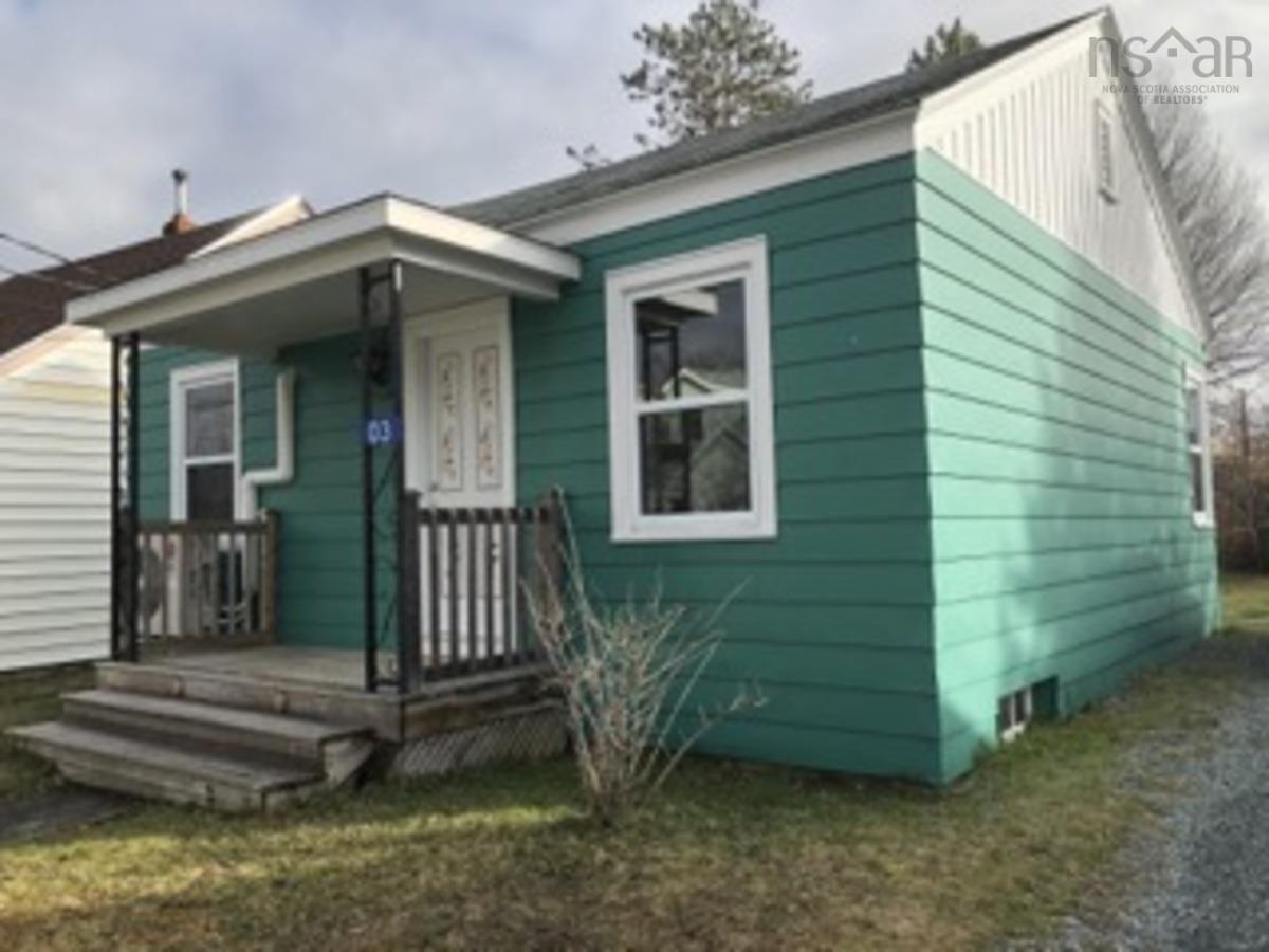 3 Brookdale Crescent, Liverpool, (MLS® 202310066) RE/MAX nova