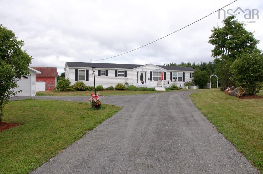 349 Moose River Road, Moose River, (MLS® 202310173) RE/MAX nova