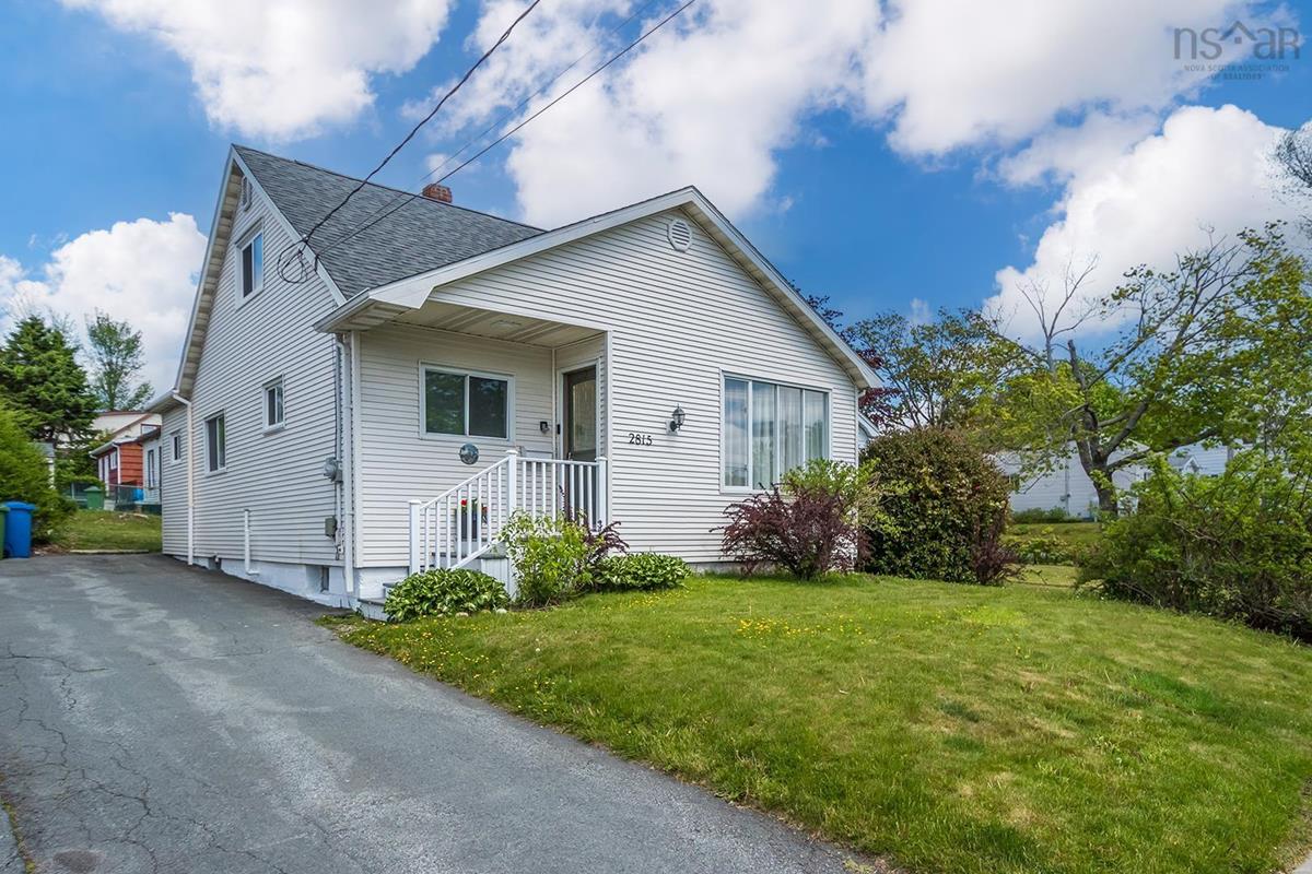 2815 Connaught Avenue, Halifax, (MLS® 202310614) RE/MAX nova