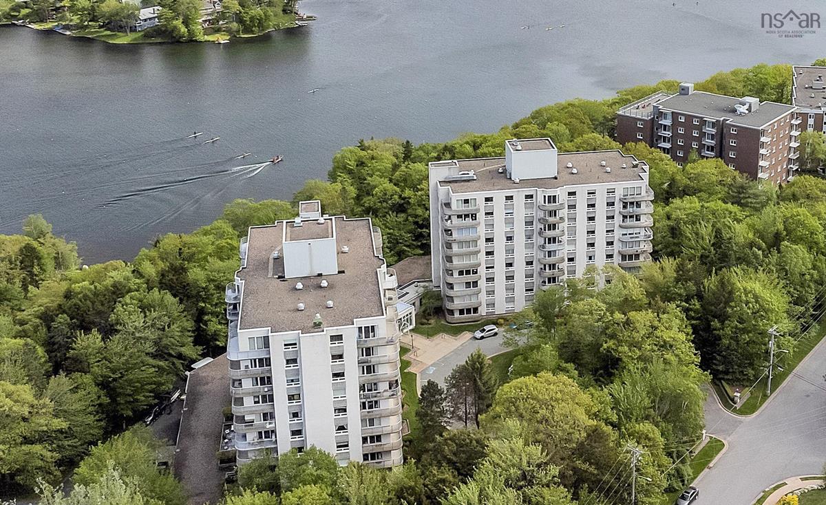 801 30 Brookdale Crescent, Dartmouth, (MLS® 202310704) RE/MAX nova