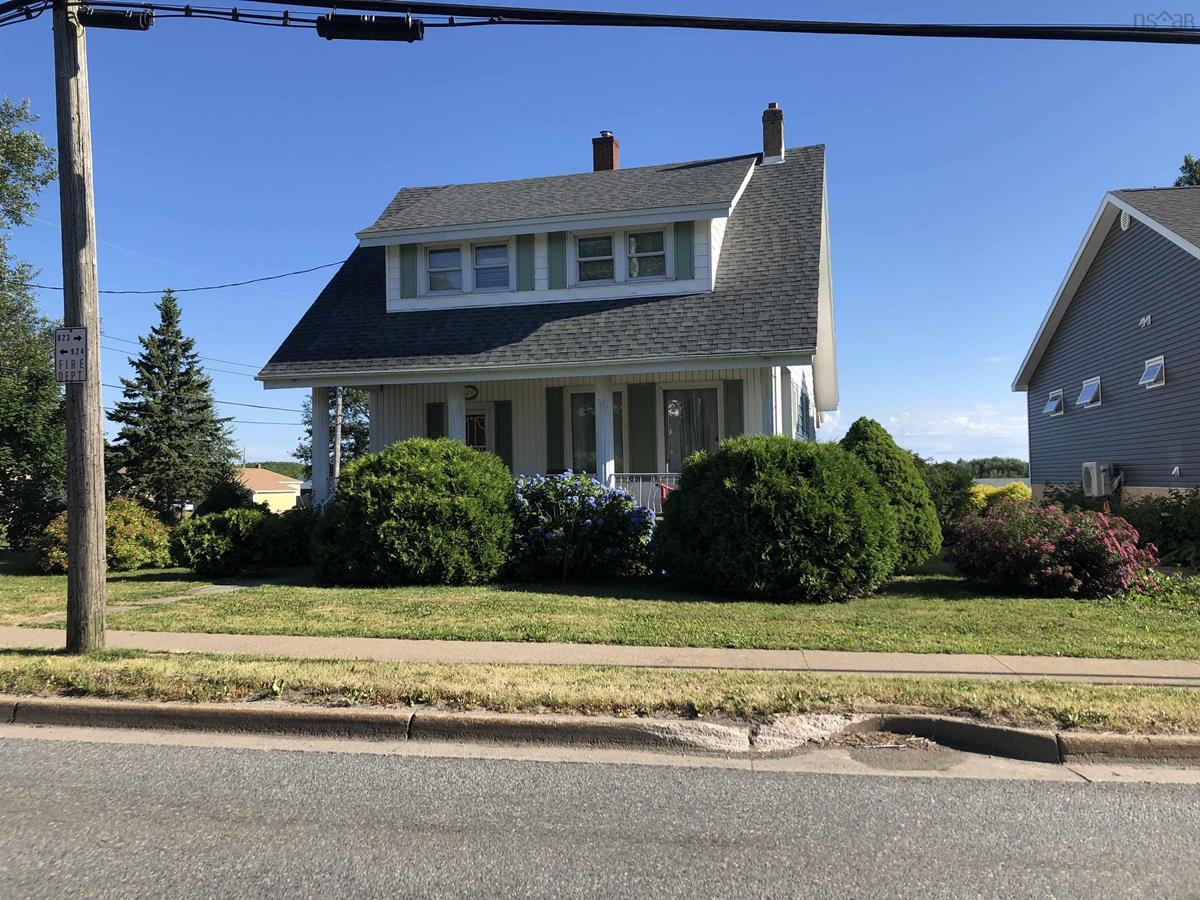 824 Main Street, Glace Bay, (MLS® 202312285) RE/MAX nova