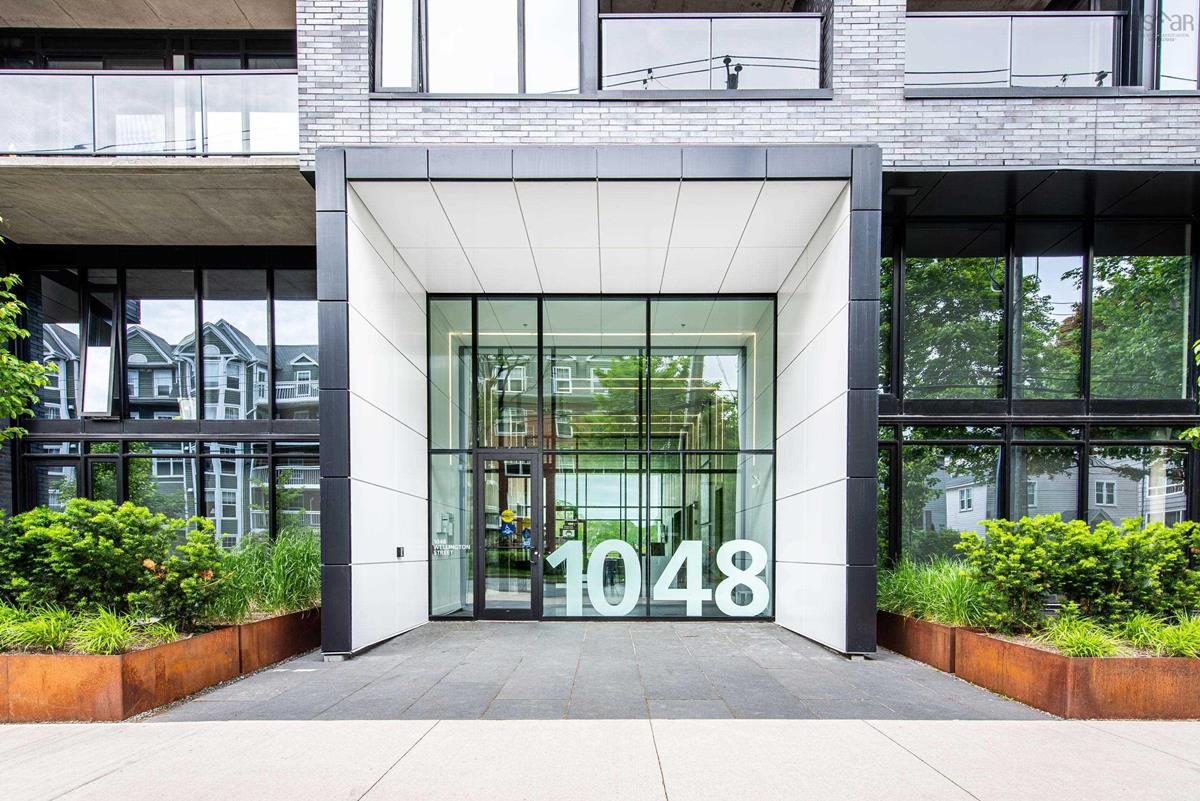 205 1048 Wellington Street, Halifax, (MLS® 202314358) RE/MAX nova