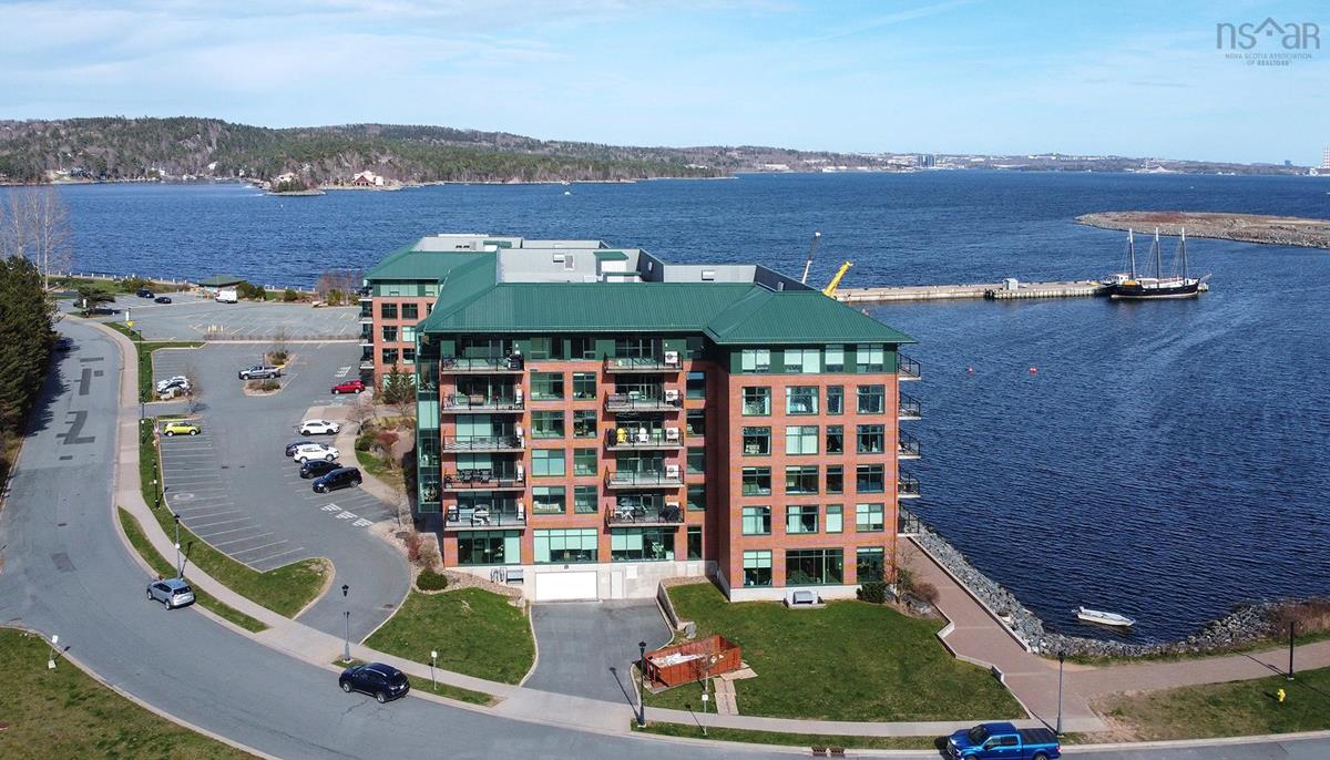 305 220 Waterfront Drive, Bedford, (MLS® 202316272) RE/MAX nova