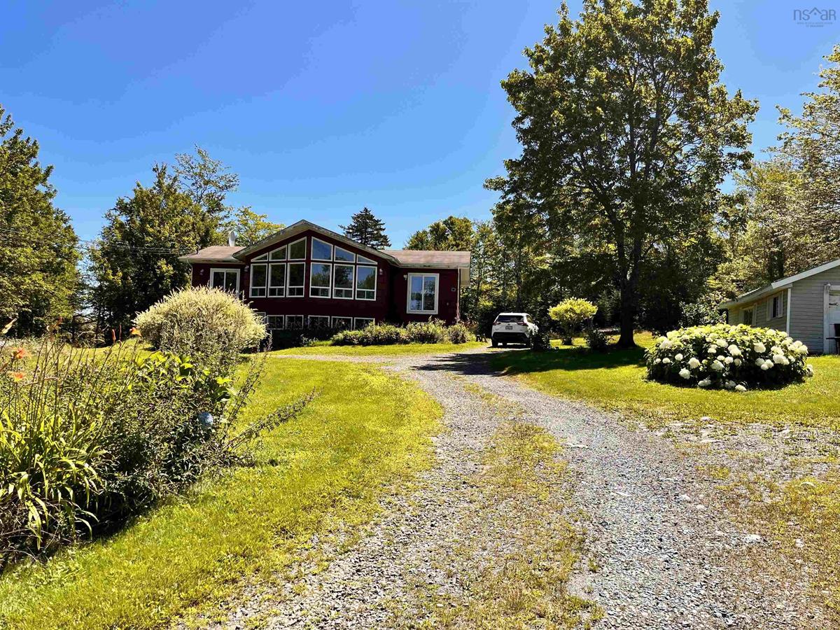 459 East Uniacke Road, Mount Uniacke, (MLS® 202316369) RE/MAX nova