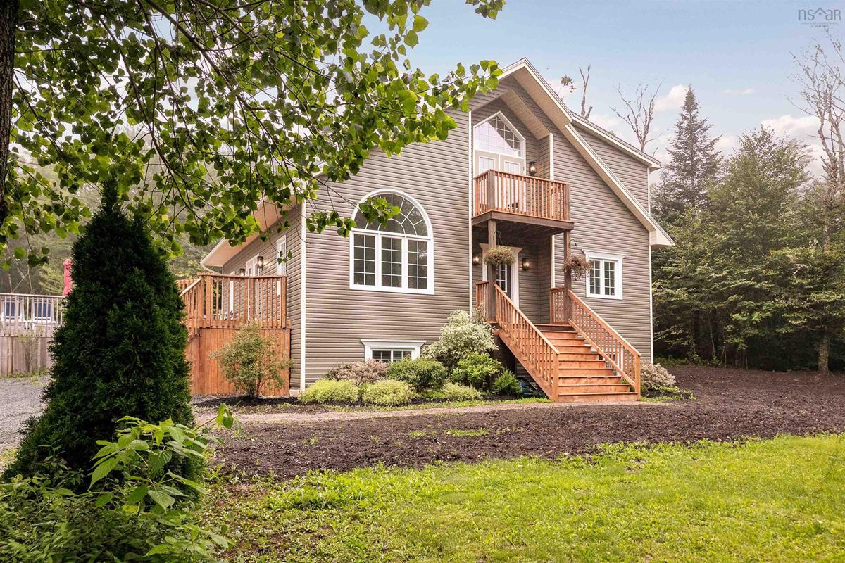 208 Wilson Lake Drive, Middle Sackville, (MLS® 202316832) RE/MAX nova