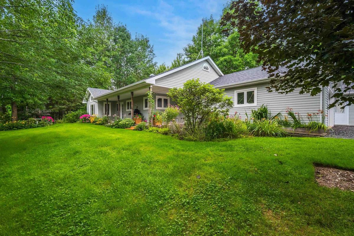 220 Newtonville Road, Newtonville, (MLS® 202317377) RE/MAX nova