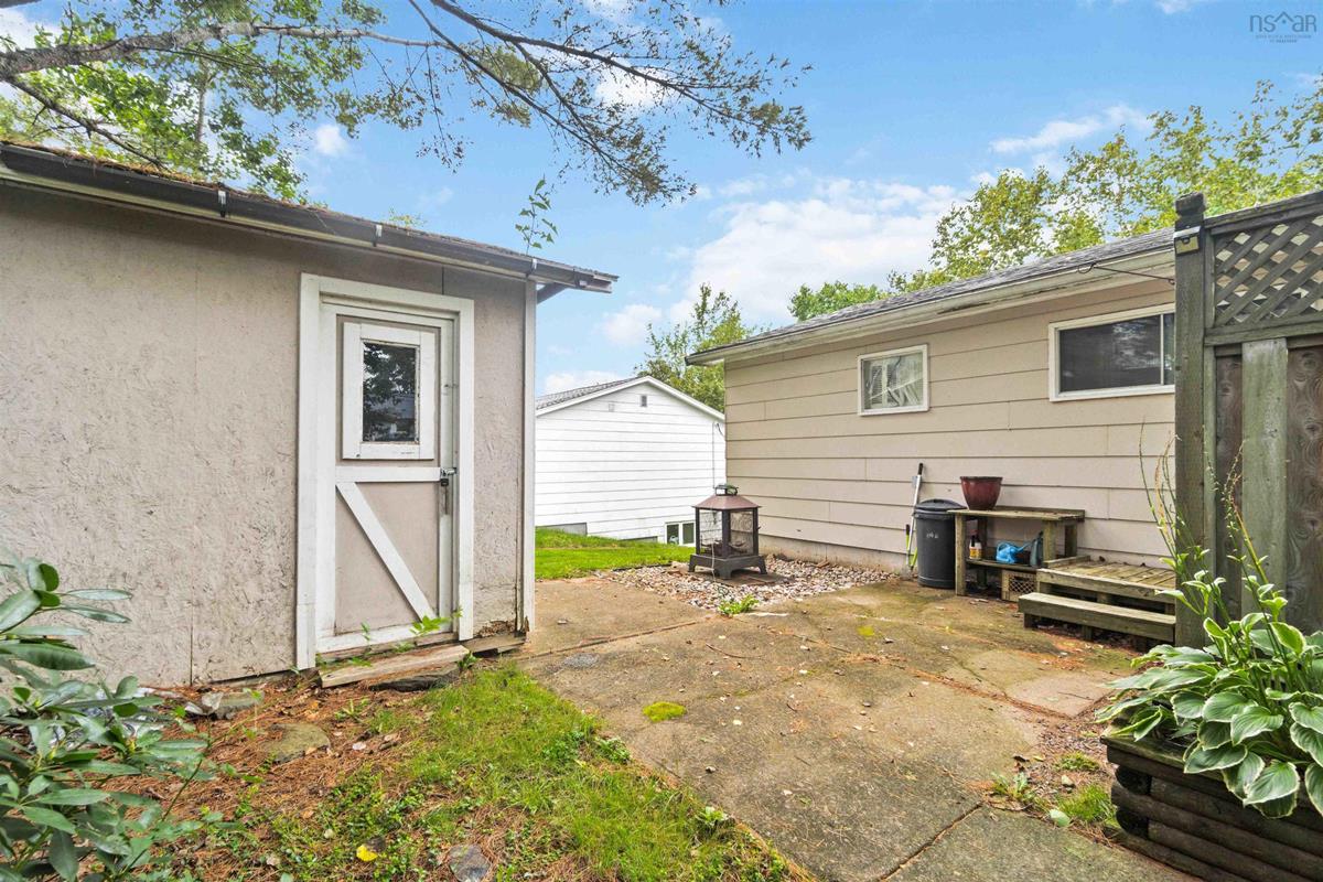 4 Realty Avenue, Lower Sackville, (MLS® 202319536) RE/MAX nova