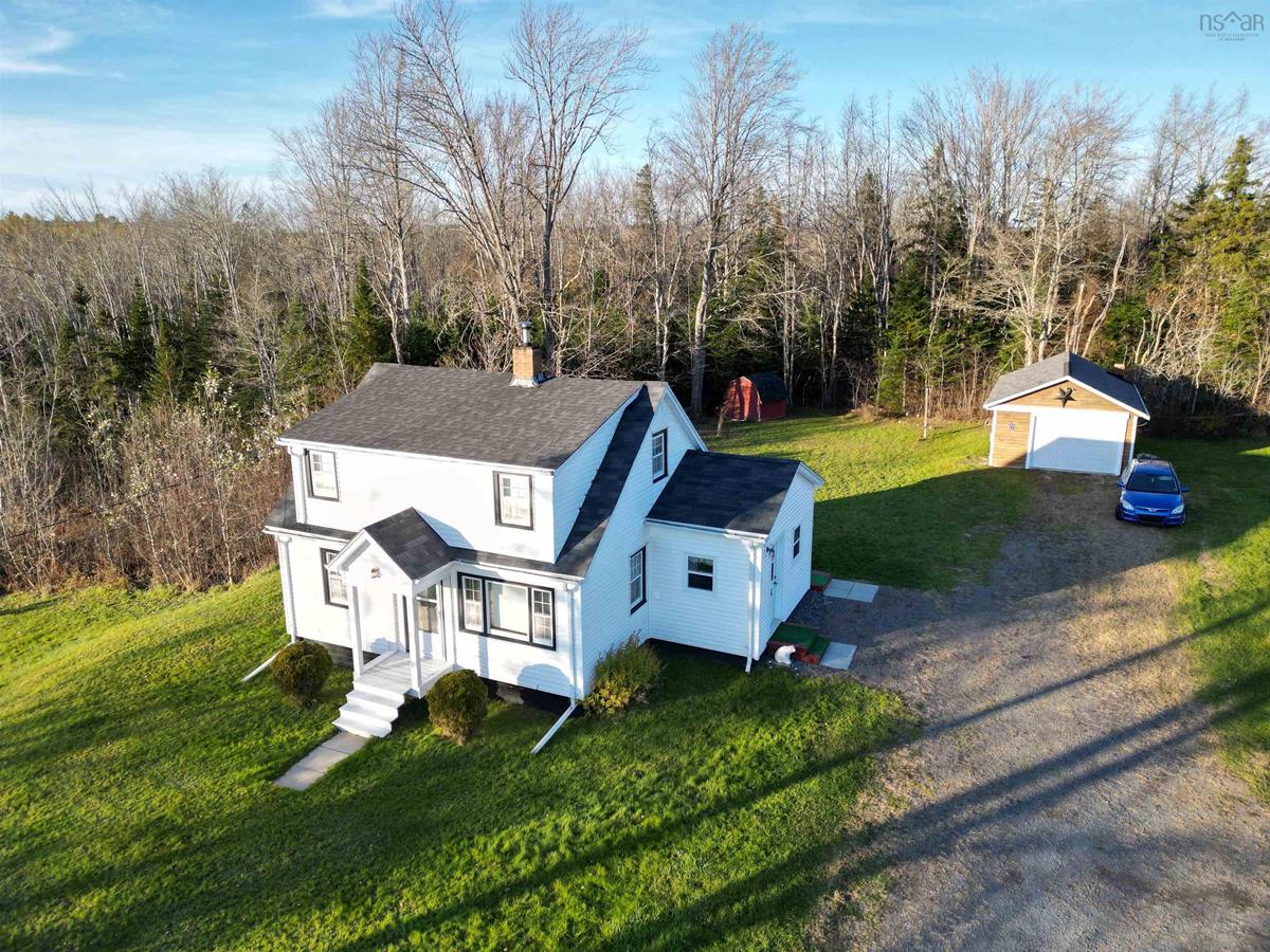 6005 Highway 14, Nine Mile River, (MLS® 202323450) RE/MAX nova