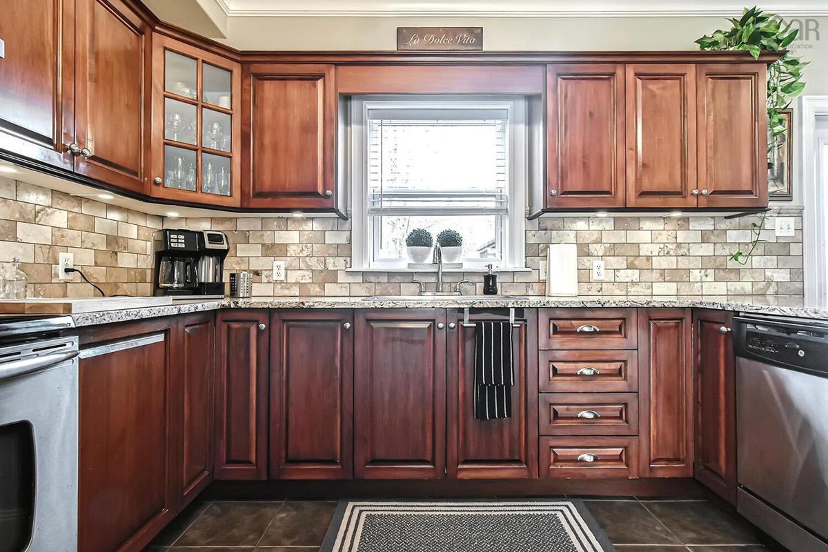 52 Windstone Close, Bedford, (MLS® 202323529) RE/MAX nova